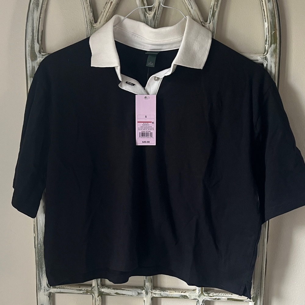 wild fable Black Crop Polo Top with White Collar Size Small